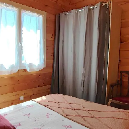 Le Nid Des Garrigues Avec Jacuzzi Prive Chalet Saint-Genies
