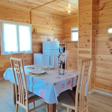 Chalet Le Nid Des Garrigues Avec Jacuzzi Prive Saint-Genies