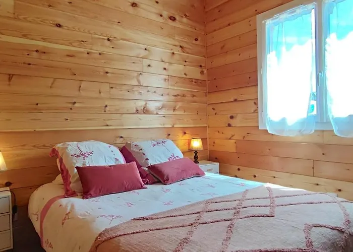 Chalet Le Nid Des Garrigues Avec Jacuzzi Prive Saint-Genies